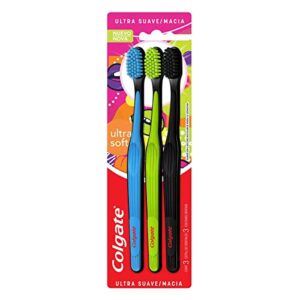 Escova de Dente Colgate Ultra Soft 3 unidades