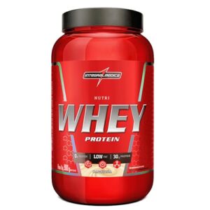Integralmédica - Nutri Whey Protein Baunilha - Suplemento Alimentar Hipercalórico, Ganho Muscular e Recuperação Pós-Treino - Fonte de Proteínas e Carboidratos - Pote 900g